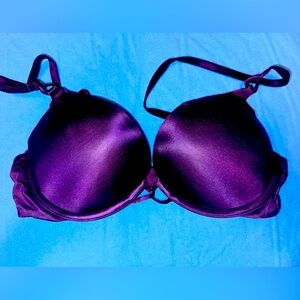 Victoria’s Secret MIRACULOUS PLUNGE PUSH-UP BRA 36B